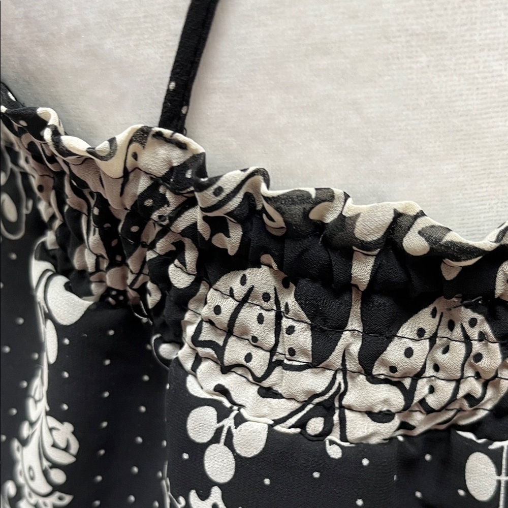 Love On A Hanger Black Spaghetti Strap Lined Knee Length Dress - Picture 6 of 8
